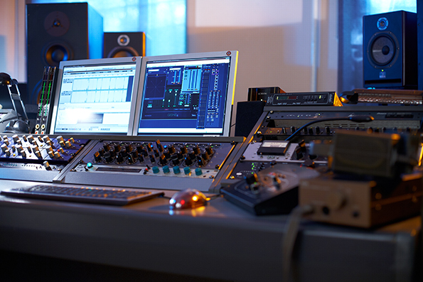    Saturday Mastering Studio